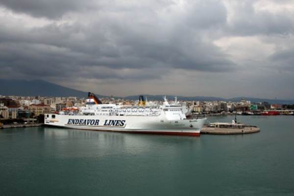 ENDEAVOR LINES FB Ionian Queen 48_Personale 12Ge07